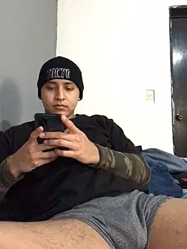 Snapshot of Slow_Kmazutra chatting on 01.17.25 Slow Kmazutra online show from 01.17.25