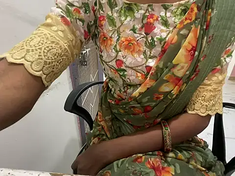 Honeyberose online show from 01.10.25