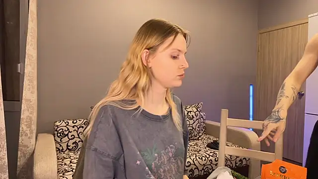 Snapshot of anahori__simon chatting on 03.13.25 anahori simon online show from 03.13.25