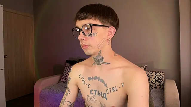 Snapshot of anahori__simon chatting on 09.09.25 anahori simon online show from 09.09.25