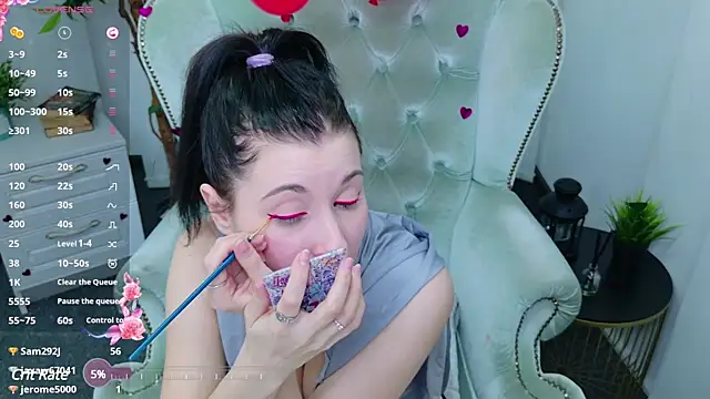 SarahStanley online show from 02.17.25