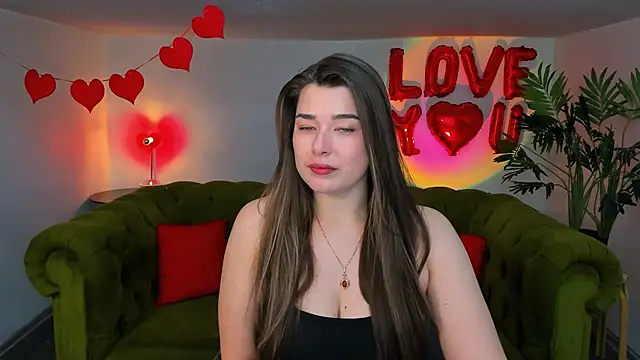 Snapshot of _Sun_Shy_ chatting on 02.20.25 Sun Shy online show from 02.20.25