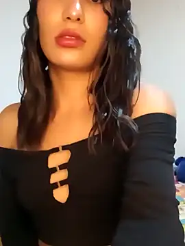 Snapshot of Lanna_hott_ chatting on 01.17.25 Lanna hott online show from 01.17.25