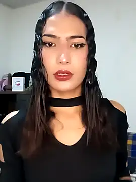 Snapshot of Lanna_hott_ chatting on 03.04.25 Lanna hott online show from 03.04.25