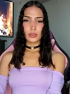 Snapshot of Lanna_hott_ chatting on 09.27.25 Lanna hott online show from 09.27.25