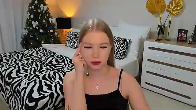 shy  lady online show from 01.14.25