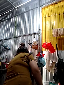 VyOanh2K online show from 02.08.26