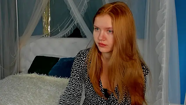 Eva  Lewis online show from 02.03.26