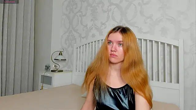 Snapshot of Eva__Lewis chatting on 05.28.26 Eva Lewis online show from 05.28.26