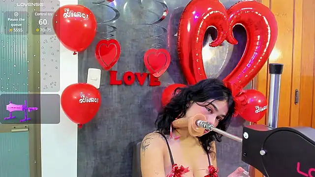 zyle boobs online show from 02.14.25