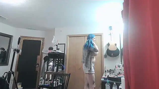 sissytrapdolly24 online show from 03.18.26