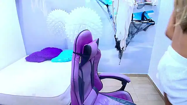 DEMI LEED online show from 10.23.25