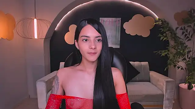 HannahJamesX online show from 01.11.25