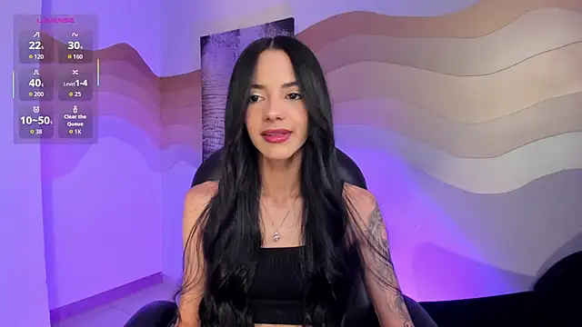 HannahJamesX online show from 06.13.26