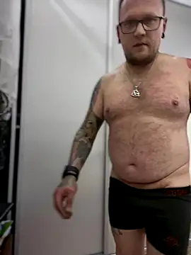 PierreNaked89 online show from 10.27.25