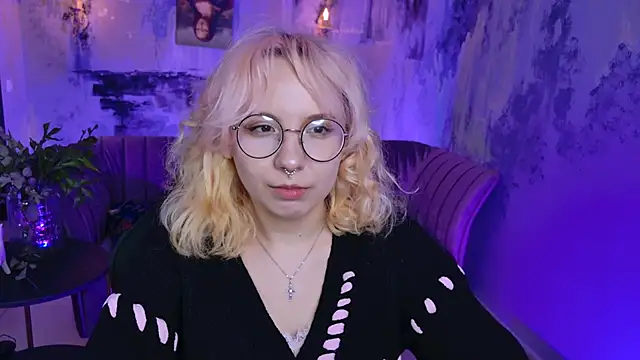 JasmineMilko online show from 02.12.25