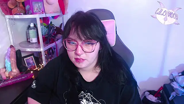 LiloMoon69 online show from 01.15.25