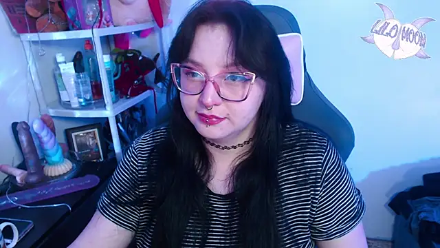 LiloMoon69 online show from 01.27.25