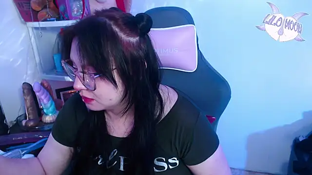 LiloMoon69 online show from 01.28.25