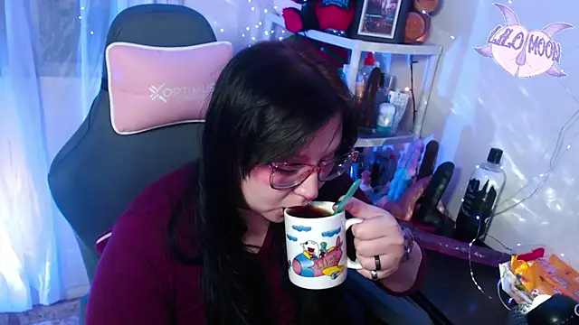 LiloMoon69 online show from 01.30.25