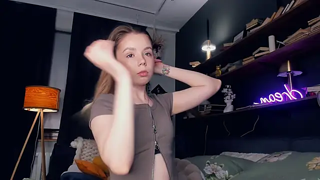 DominikaElis online show from 02.17.25