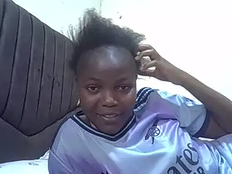 pretty vivy online show from 02.17.25