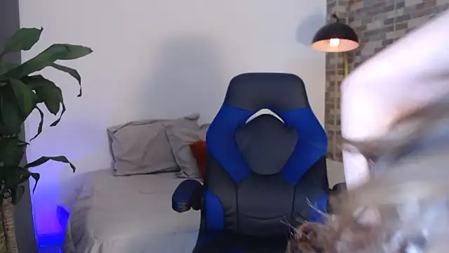 NicoleHaley online show from 09.11.25