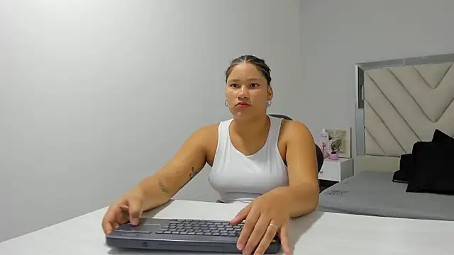 Lize Lisha online show from 03.18.25