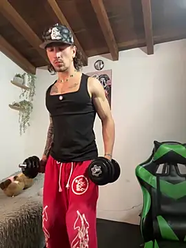 Valentino Xander online show from 02.05.26