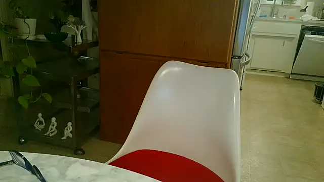 Snapshot of costanza7070 chatting on 02.25.25 costanza7070 online show from 02.25.25