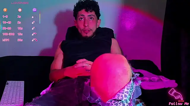 Piggy Eddy online show from 02.24.26