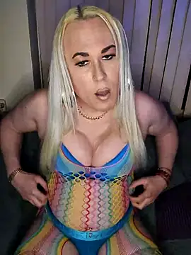 Connie Pepper online show from 04.17.26