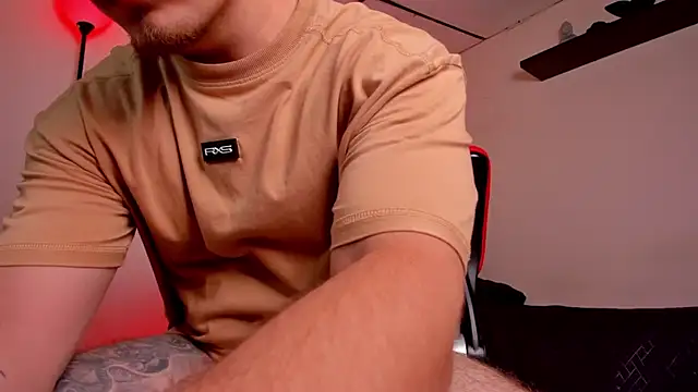 Snapshot of james_connor2 chatting on 11.01.25 james connor2 online show from 11.01.25