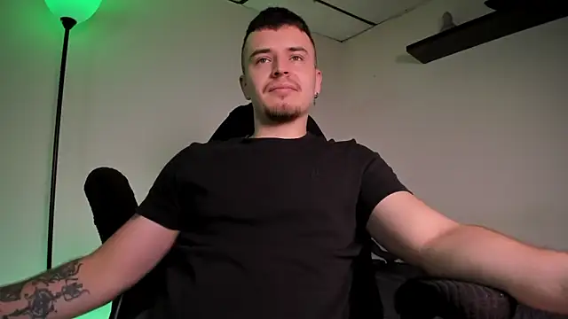 Snapshot of james_connor2 chatting on 02.09.26 james connor2 online show from 02.09.26