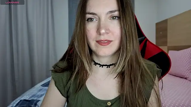 Snapshot of Naughty_Annn chatting on 06.24.26 Naughty Annn online show from 06.24.26