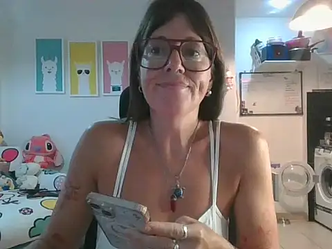 Calentandote online show from 02.05.26