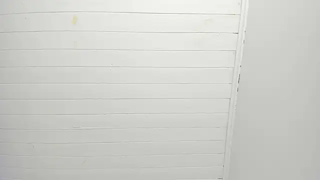 Snapshot of TiffanyWright chatting on 11.14.25 TiffanyWright online show from 11.14.25