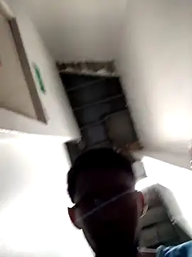 Snapshot of VL25DN26 chatting on 09.12.25 VL25DN26 online show from 09.12.25