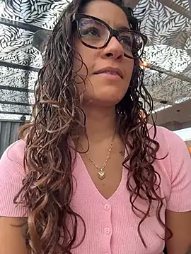 ValeriEvan online show from 02.18.26