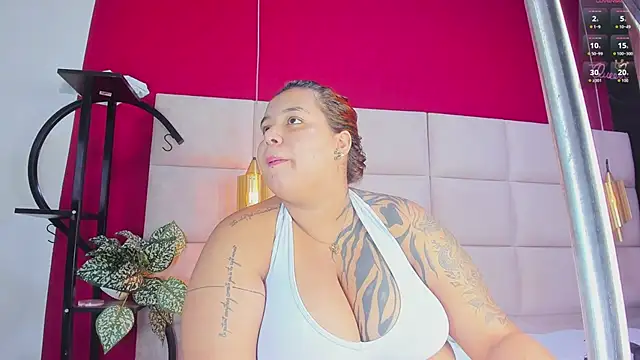 Amberluy online show from 02.11.26