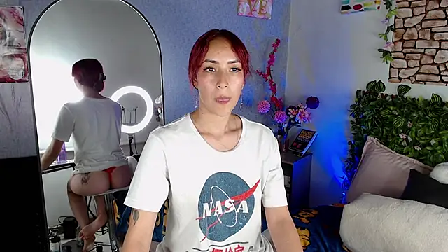 Snapshot of Cassie_fletcher_ chatting on 12.27.24 Cassie fletcher online show from 12.27.24