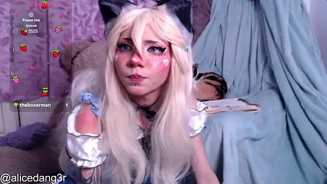 Alicedangerrr online show from 02.15.25