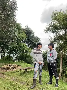 Snapshot of FlpGmz chatting on 04.07.26 FlpGmz online show from 04.07.26