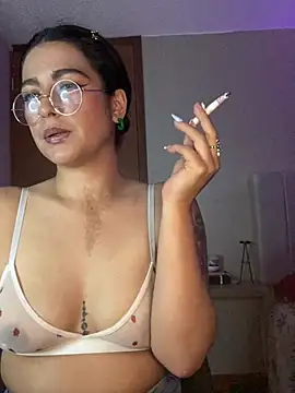Cleopatracute  online show from 12.20.24