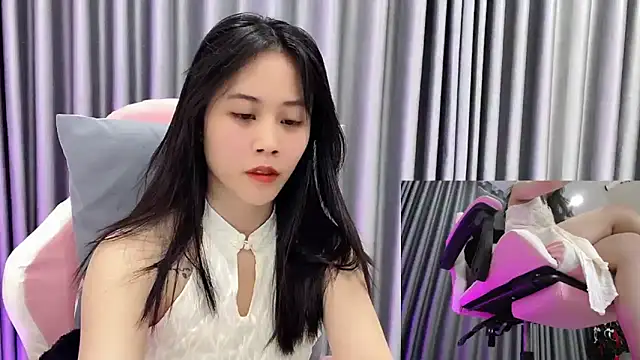 -rosiie- online show from 03.18.25