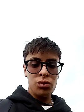 Snapshot of Cuervo_maniaco chatting on 01.25.25 Cuervo maniaco online show from 01.25.25