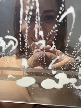 Snapshot of AnnbellaRosse chatting on 12.05.24 AnnbellaRosse online show from 12.05.24