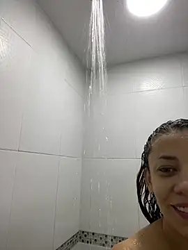 Snapshot of AnnbellaRosse chatting on 03.20.25 AnnbellaRosse online show from 03.20.25