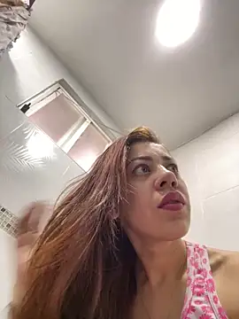 Snapshot of AnnbellaRosse chatting on 09.17.25 AnnbellaRosse online show from 09.17.25