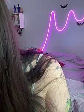 Mizztikaa online show from 01.20.25